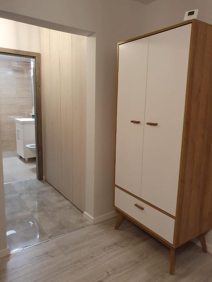알바루리아 Raema Cetate Apartament 아파트 외부 사진